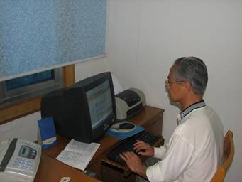 杭州萧山区侨联为留学生家长培训电脑知识