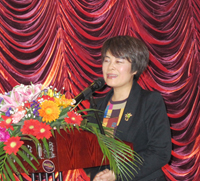 省侨界名媛会在温州举行名人字画拍卖慈善活动