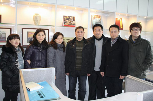 杭州市区专家留学生中心为海归作家现场办公