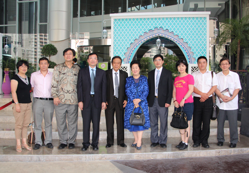 省侨联代表团出访日本、印尼和柬埔寨