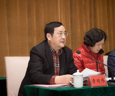 省侨联召开八届六次全委会