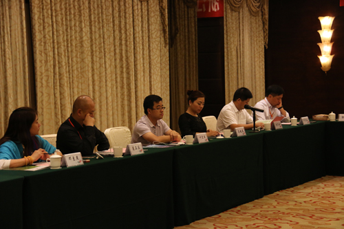 省侨联召开青年总会2014会长团会议