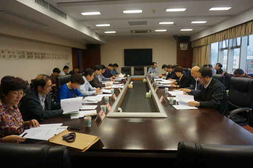 吴晶出席省政协重点提案办理座谈会