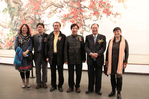 香港苍城画院在杭举办“春风满苍城”作品展
