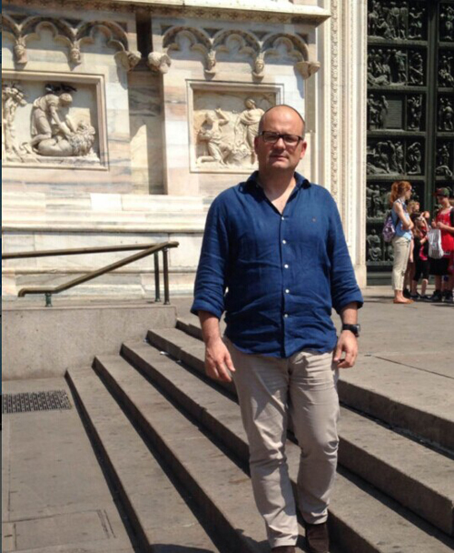 华人当街被抢 意大利商人见义勇为(图)-浙江省