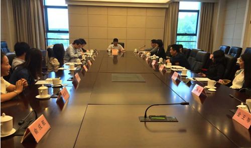 海盐县召开海归人才创业发展座谈会(图)