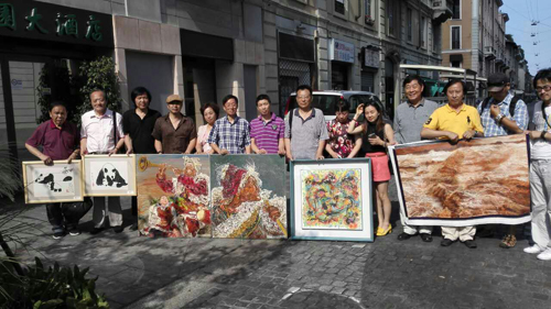 中意艺术名家在米兰举行研讨交流 挥毫泼墨气氛热烈
