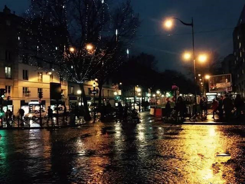 法国巴黎美丽城当地警局与浙籍侨领座谈(图)-浙