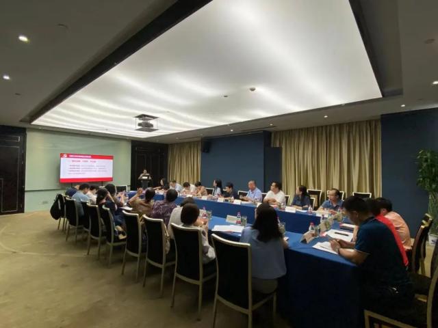省侨联开展党建联建活动暨党务干部培训