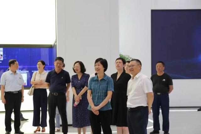 省侨联党组理论学习中心组召开“习近平总书记关于科技创新、数字经济的重要论述和省委十五届三次全会精神”学习会