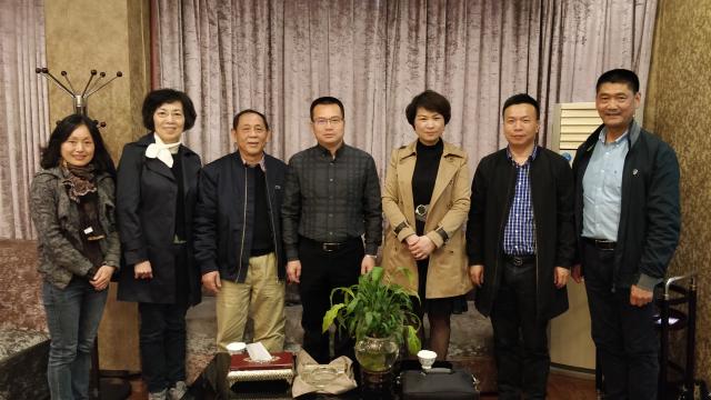 平阳县领导会见海外侨领  共谋家乡经济发展