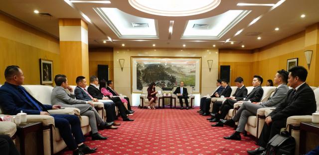 塞尔维亚中国统促会访问团到京拜访中国和平统一促进会