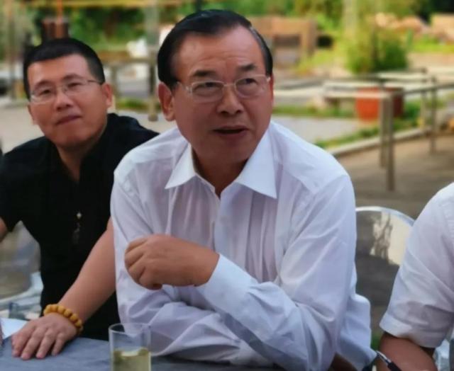 震撼自豪听听他们从北京回来谈了什么五