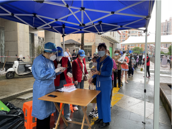 做好“四个角色”——温岭市太平街道侨界志愿者们积极参与疫情防控